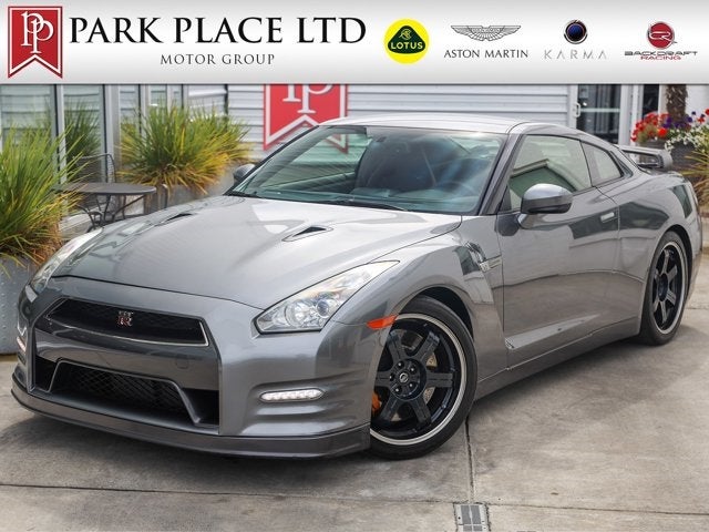 2014 Nissan GT-R Black Edition