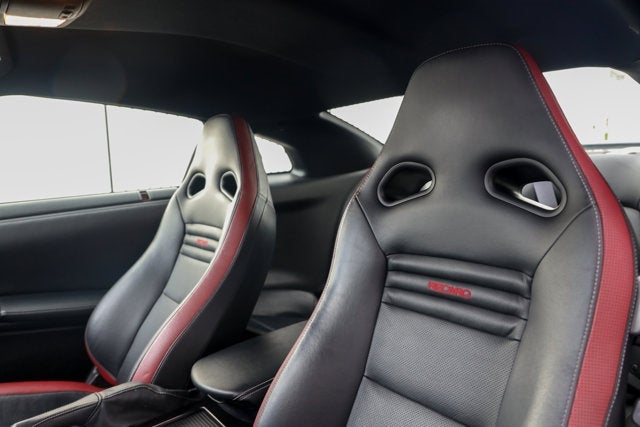 2014 Nissan GT-R Black Edition