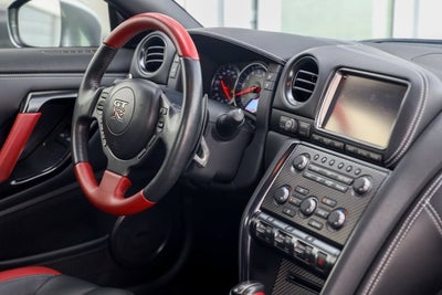 2014 Nissan GT-R Black Edition