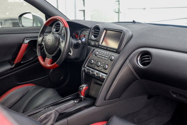 2014 Nissan GT-R Black Edition