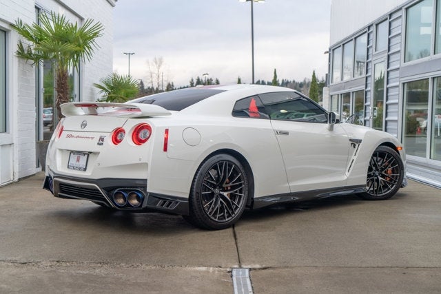 2020 Nissan GT-R Premium