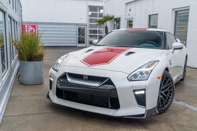 2020 Nissan GT-R Premium