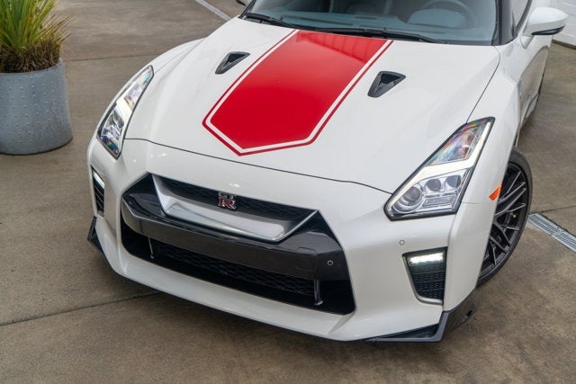 2020 Nissan GT-R Premium