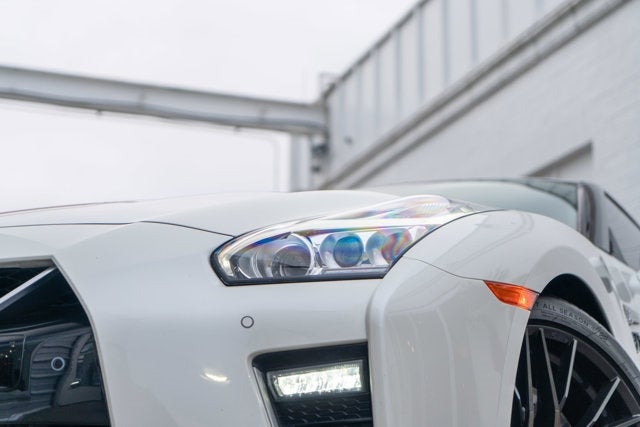 2020 Nissan GT-R Premium