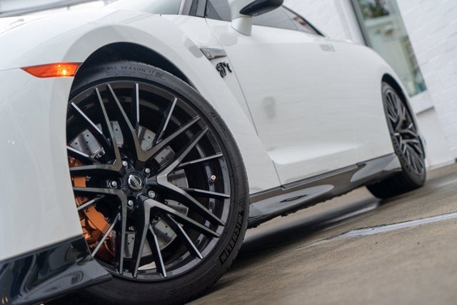 2020 Nissan GT-R Premium
