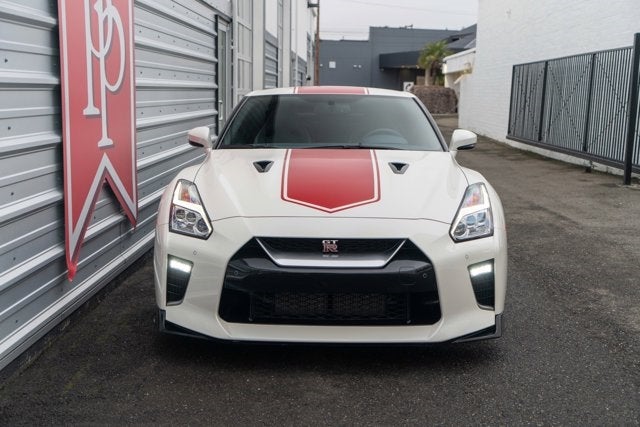 2020 Nissan GT-R Premium