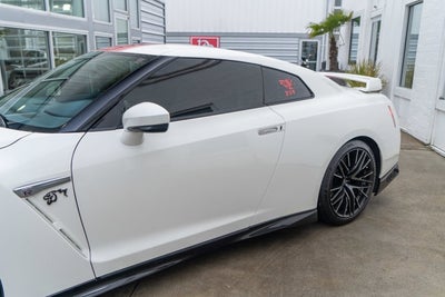 2020 Nissan GT-R Premium