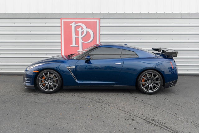 2014 Nissan GT-R Premium