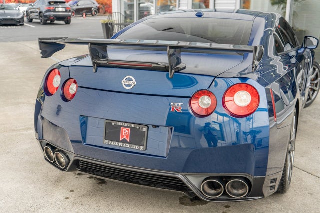 2014 Nissan GT-R Premium