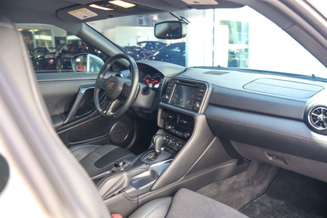 2017 Nissan GT-R Premium