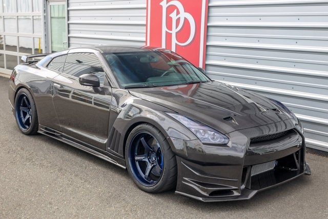 2014 Nissan GT-R Premium