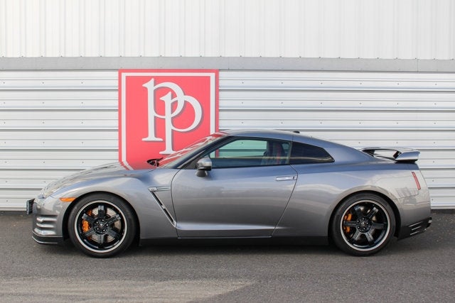 2012 Nissan GT-R Black Edition
