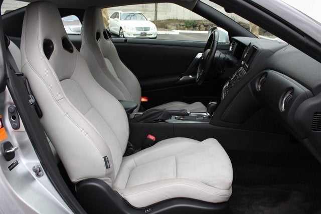 2010 Nissan GT-R Premium
