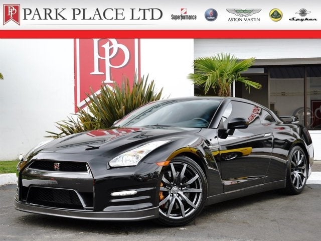 2013 Nissan GT-R Premium Edition