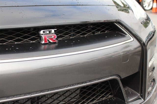 2013 Nissan GT-R Premium Edition
