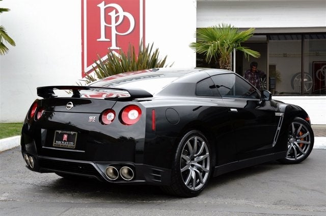 2013 Nissan GT-R Premium Edition