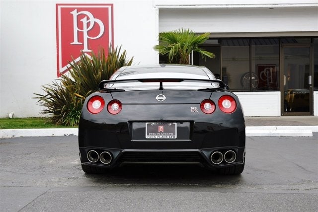 2013 Nissan GT-R Premium Edition