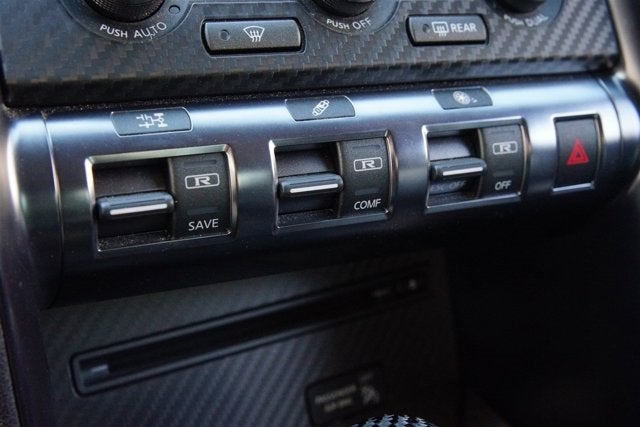 2014 Nissan GT-R Black Edition