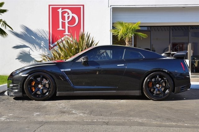 2014 Nissan GT-R Black Edition