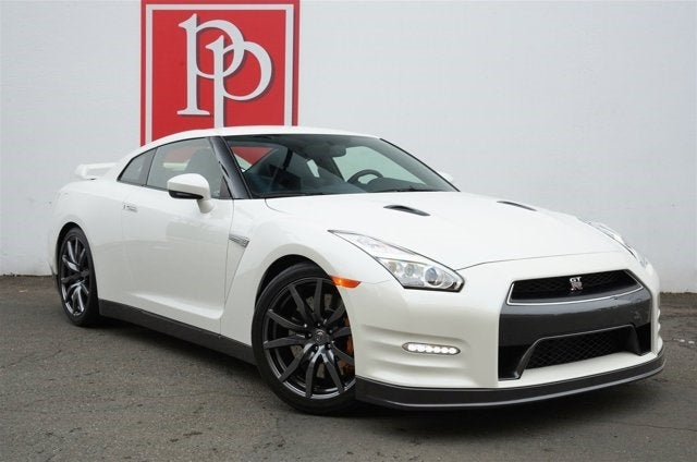 2015 Nissan GT-R Premium