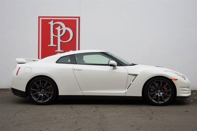 2015 Nissan GT-R Premium