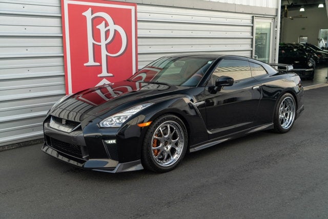 2017 Nissan GT-R Premium