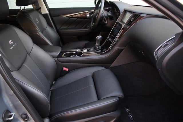 2014 INFINITI Q50 Hybrid Sport