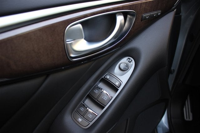 2014 INFINITI Q50 Hybrid Sport