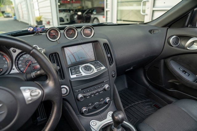 2010 Nissan 370Z Touring