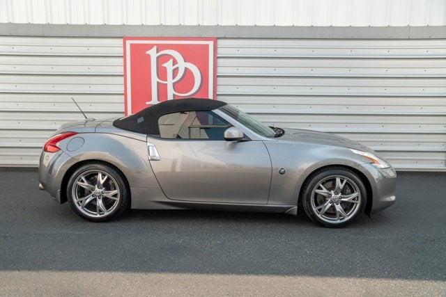 2010 Nissan 370Z Touring