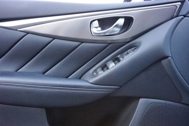 2015 INFINITI Q50 4dr Sdn AWD