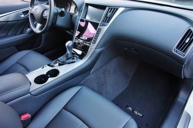 2015 INFINITI Q50 4dr Sdn AWD