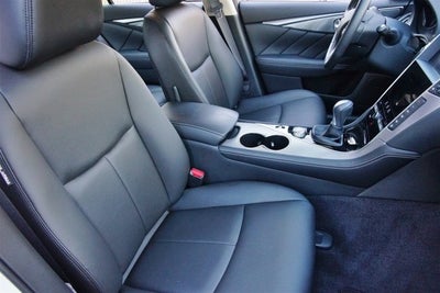 2015 INFINITI Q50 4dr Sdn AWD