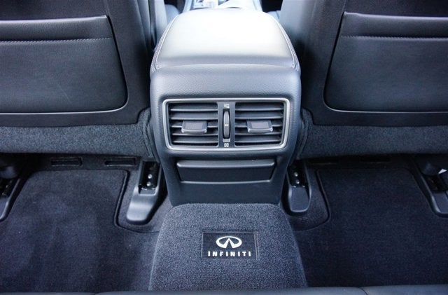 2015 INFINITI Q50 4dr Sdn AWD