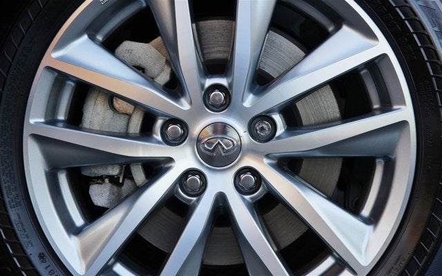 2015 INFINITI Q50 4dr Sdn AWD