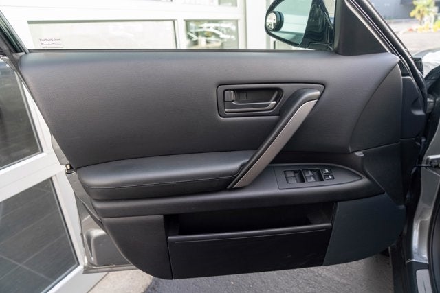 2005 INFINITI FX35 4dr AWD