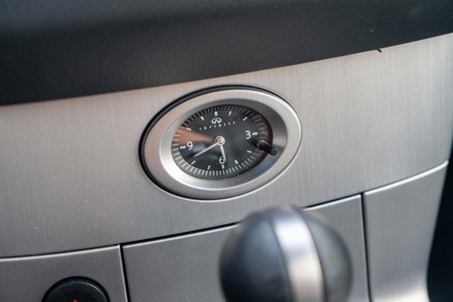 2005 INFINITI FX35 4dr AWD