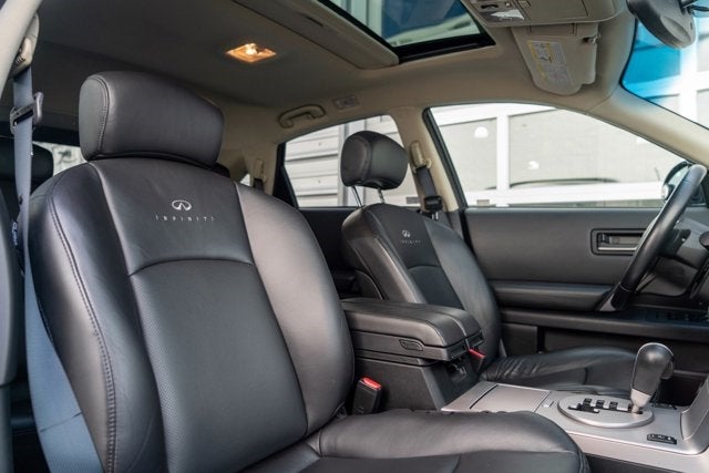 2005 INFINITI FX35 4dr AWD