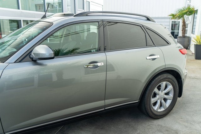 2005 INFINITI FX35 4dr AWD