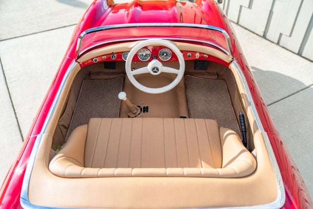 2023 Junior Car 300SL Base