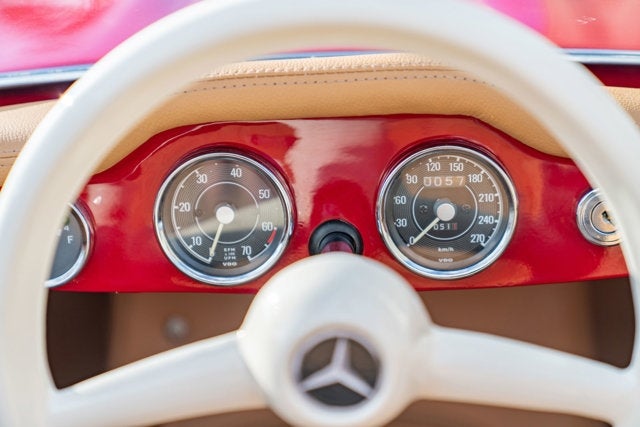 2023 Junior Car 300SL Base