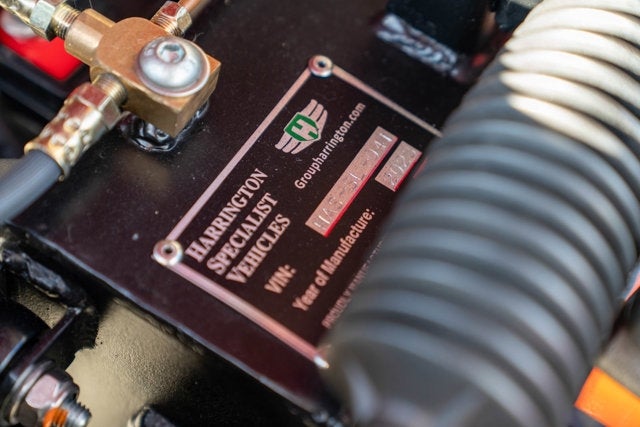 2023 Junior Car 300SL Base