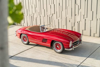 2023 Junior Car 300SL Base