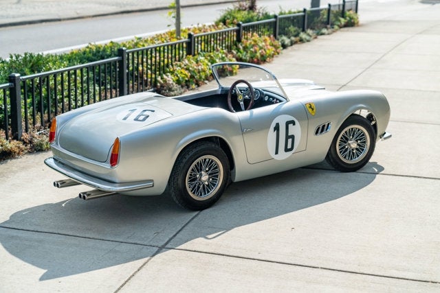 2023 Junior Car 250GT California Spyder