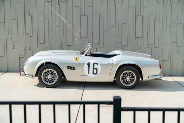 2023 Junior Car 250GT California Spyder