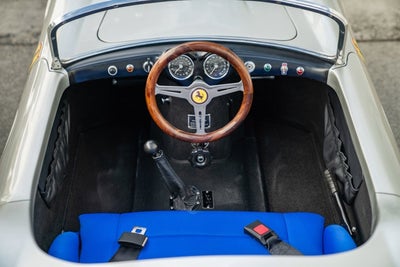 2023 Junior Car 250GT California Spyder