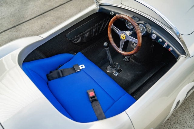 2023 Junior Car 250GT California Spyder