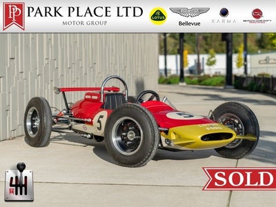 2022 Junior Car F1L Junior Racer Lotus Gold Leaf Livery