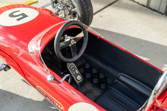 2022 Junior Car F1L Junior Racer Lotus Gold Leaf Livery