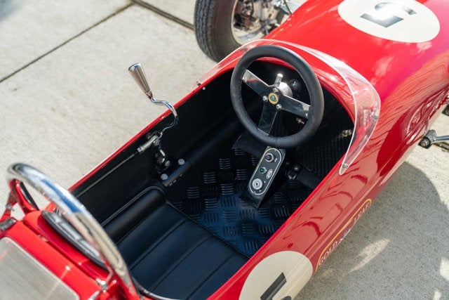 2022 Junior Car F1L Junior Racer Lotus Gold Leaf Livery